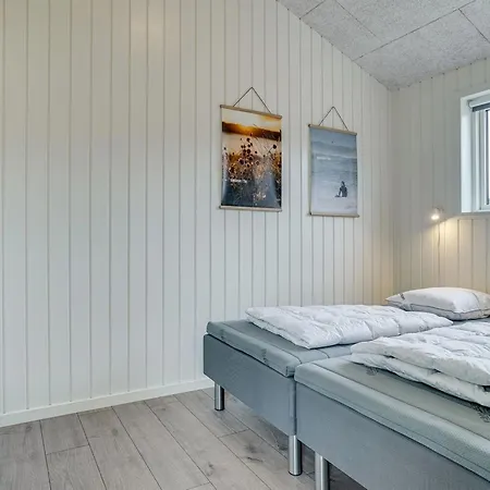 Helli - 650m From The Sea By Interhome *